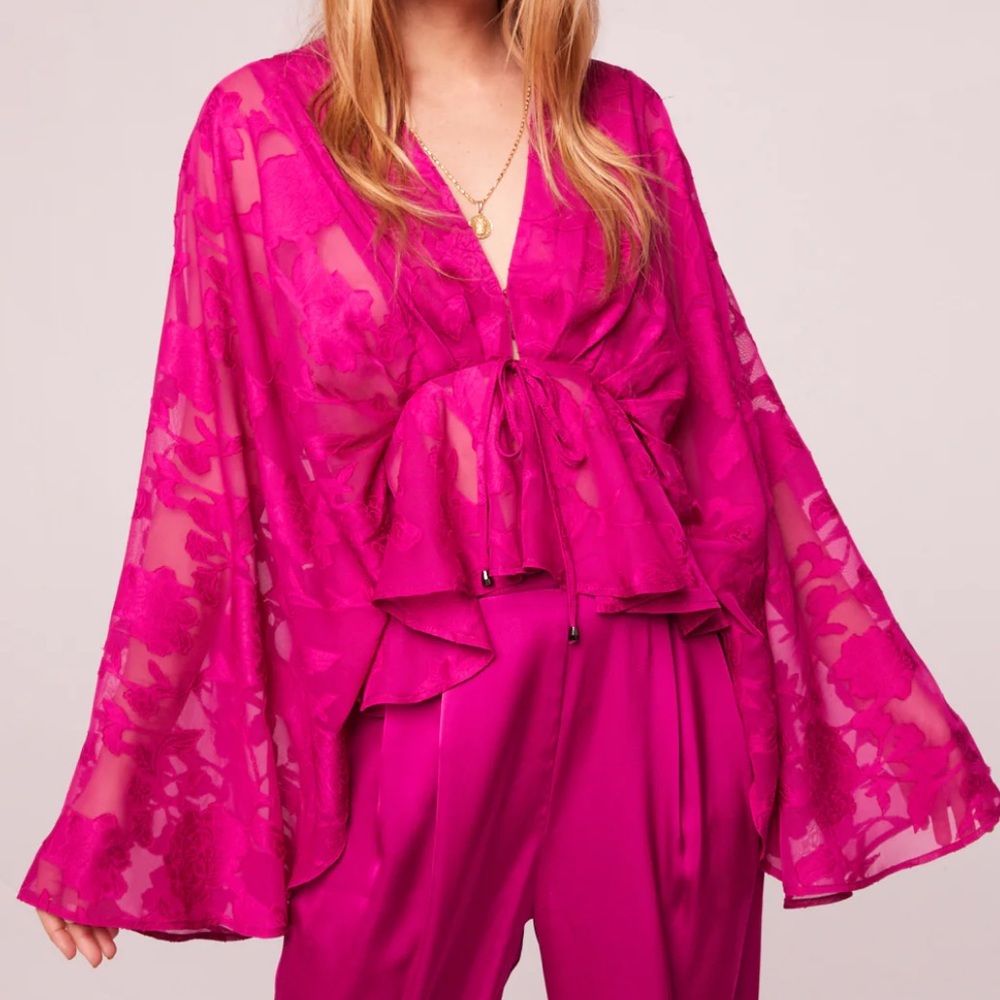 NWT Band of the Free Lyla Top